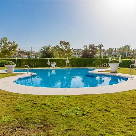 Golf Hill Canovas * Estepona