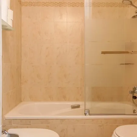 Golf Hill Canovas Apartment *