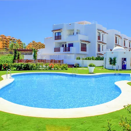 Golf Hill Canovas Apartment