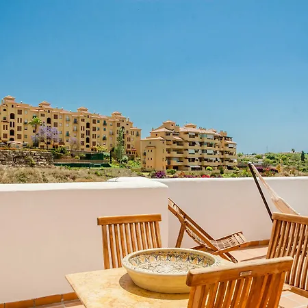 Golf Hill Canovas Apartment Estepona