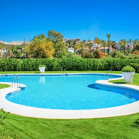 Golf Hill Canovas